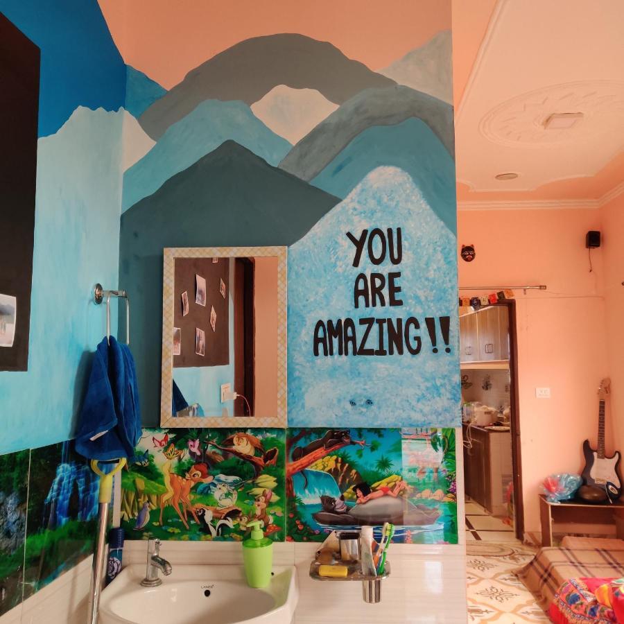 Хостел Tebaar Backpackers Рішикеш Екстер'єр фото